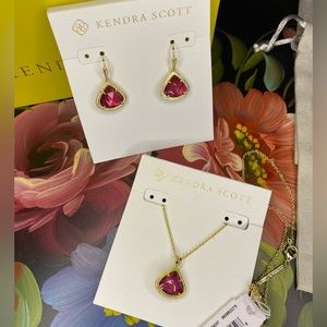 Kendra Scott Earring and Necklace Set